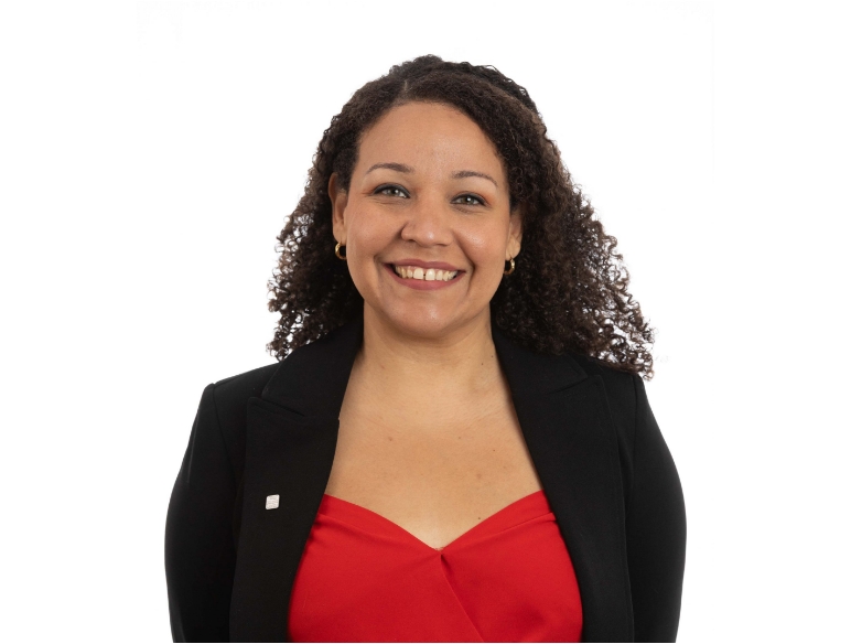  Diana Mendoza Simonds